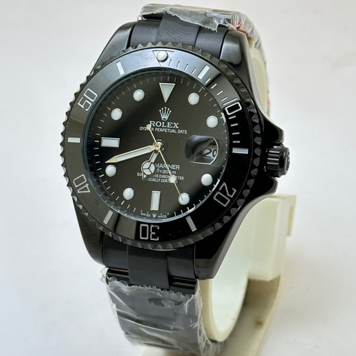 Rolex Submariner Black Metal Watch