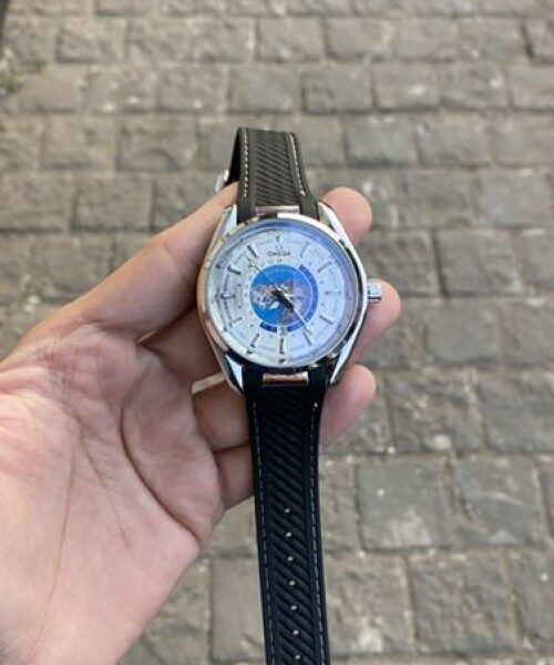 Omega Seamaster Aqua Terra Worldtimer. (Quartz )